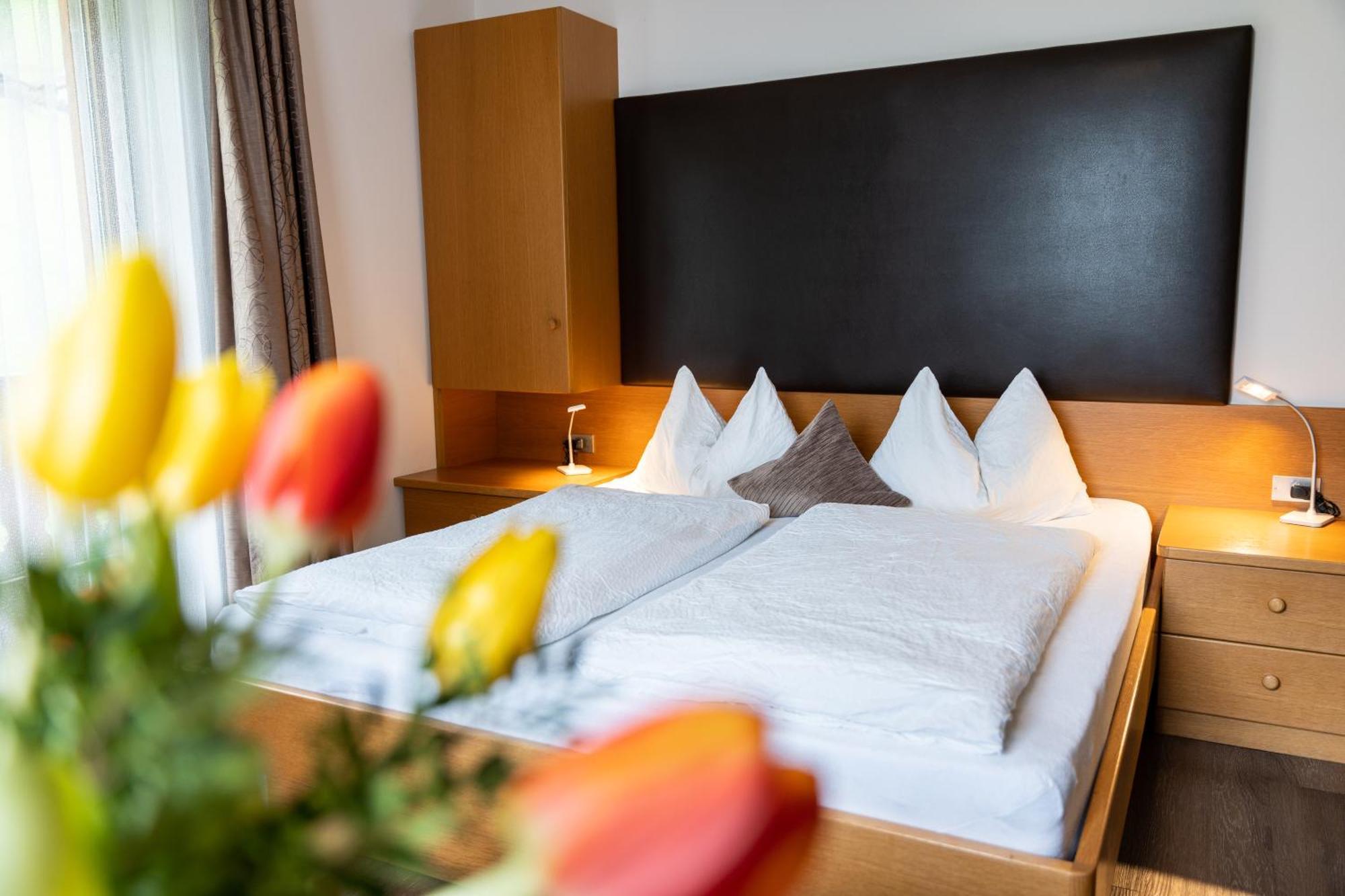Hotel Garni Kostner Ortisei Esterno foto