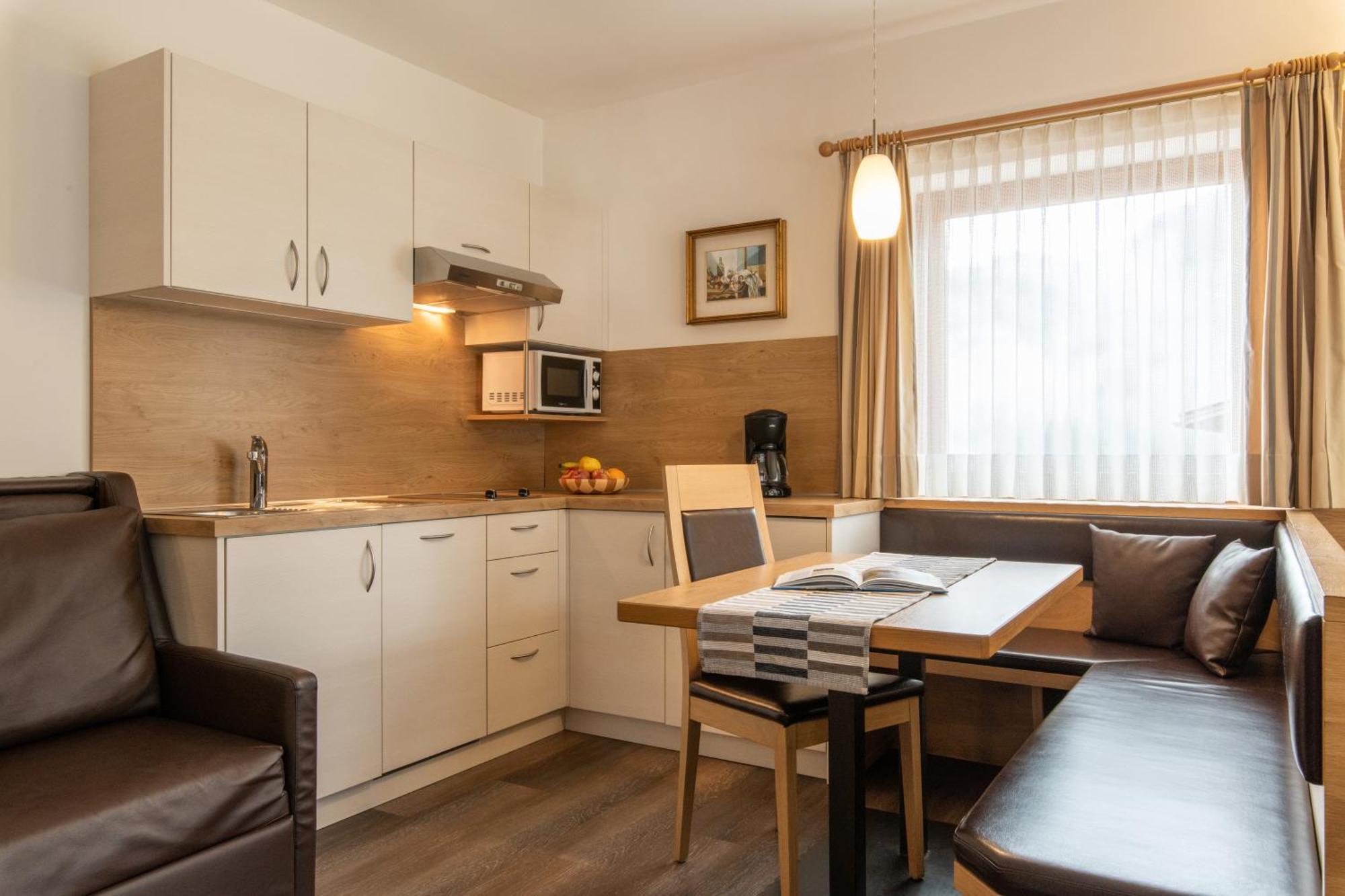 Hotel Garni Kostner Ortisei Esterno foto