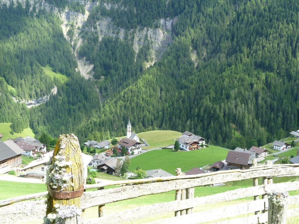 Hotel Garni Kostner Ortisei Esterno foto